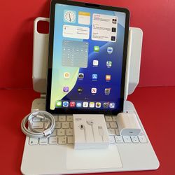 Apple IPad Air 5th Generation (10.9” Liquid Retina/ M1 chip / 2022 Model) 64GB with pen, keyboard case & Accessories (256gb $579) 