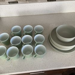 Set of Cups, Plates, Bowl