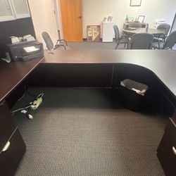 Corporate Office Desk 