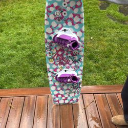 girls Wakeboard