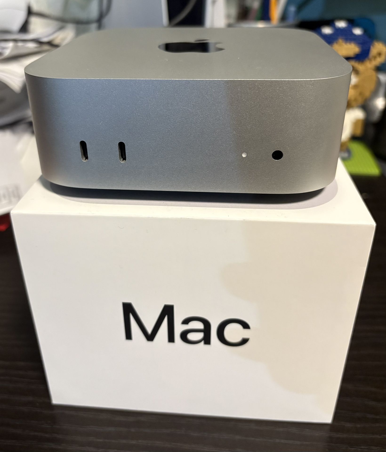 Apple 2024 Mac Mini M4 chip 16GB Unified Memory, 256GB SSD Storage