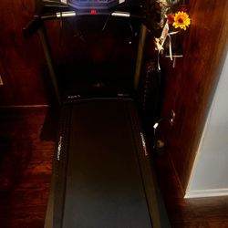Treadmill/ Caminadora