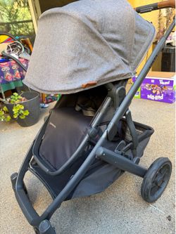 Uppababy Vista V2