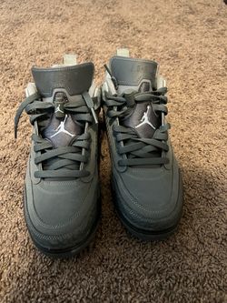Air Jordan Mid-Top Sneakers Gray