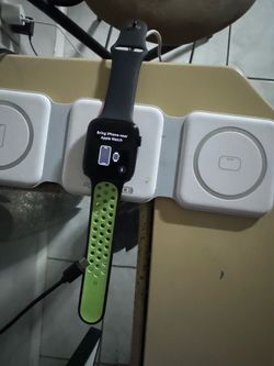 Apple Watch SE 44 mm used