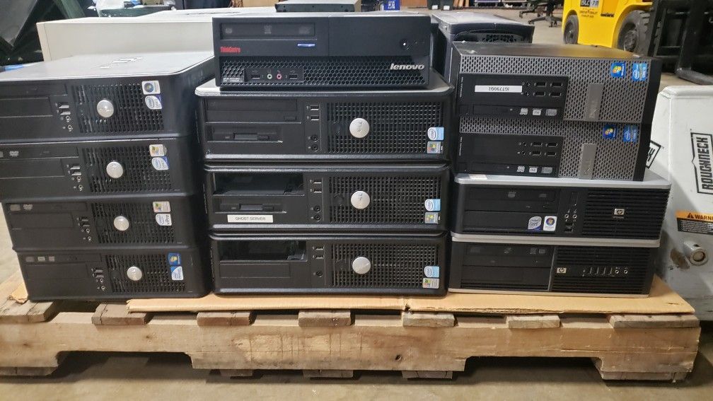 Pallet of Desktop Computers