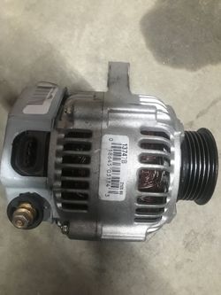 Toyota alternator 13747B