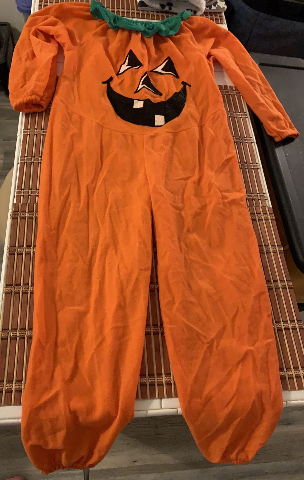 Cute Child Pumpkin Costume Size 6