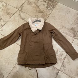 Women’s Size Small Columbia  Sportswear Jacket With Sherpa