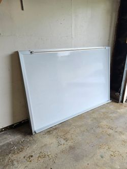 48" x 72" Whiteboard