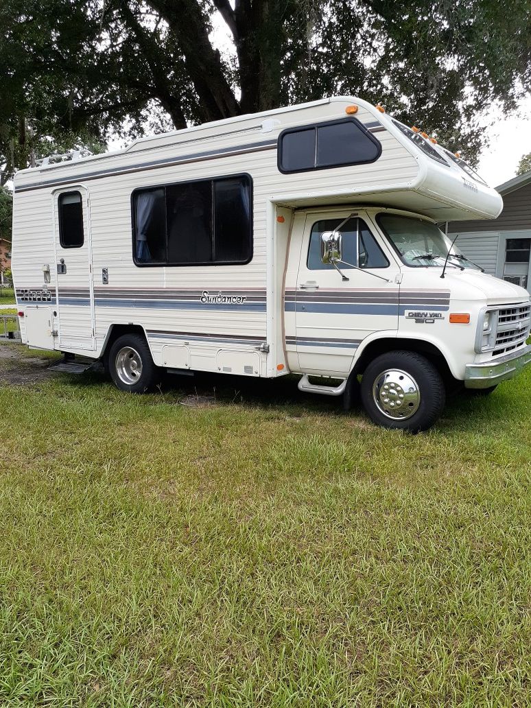 1987 Itasca Sundancer RV