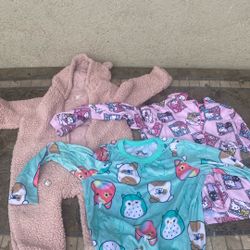 Little Girl Clothes 