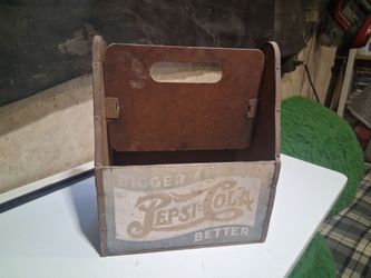 1940s Vintage pepsi masonite 6 pack case