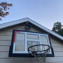 Basketball Hoop 