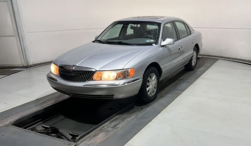 1999 Lincoln Continental