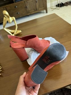 NEW SIZE 8.5-9 $30