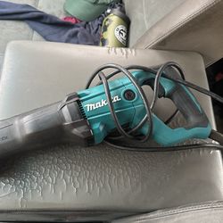Makita Sawzall