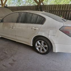 Nissan Altima 2010 Parts