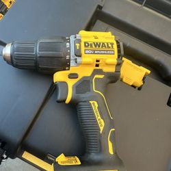 New Dewalt Brushless Atomic Hammer Drill Only Tool 