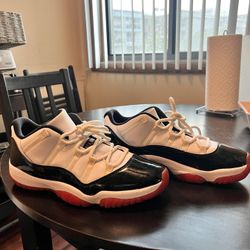 Air Jordan 11 Retro Low 'Concord-Bred'