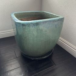 Green-Ish  Glazed Tokoname Pot Ceramic planter with a glazed finish.  