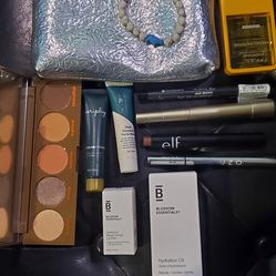 Make up bundle deal