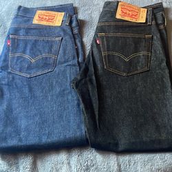 2 Pairs Of Levi’s 501 Jeans 