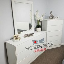 DRESSER WITH MIRROR AND CHEST 