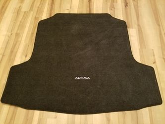 2015 Nissan Altima trunk mat