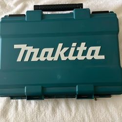 Makita Cordless Drill W/ 2 Rechargeable Batteries 
