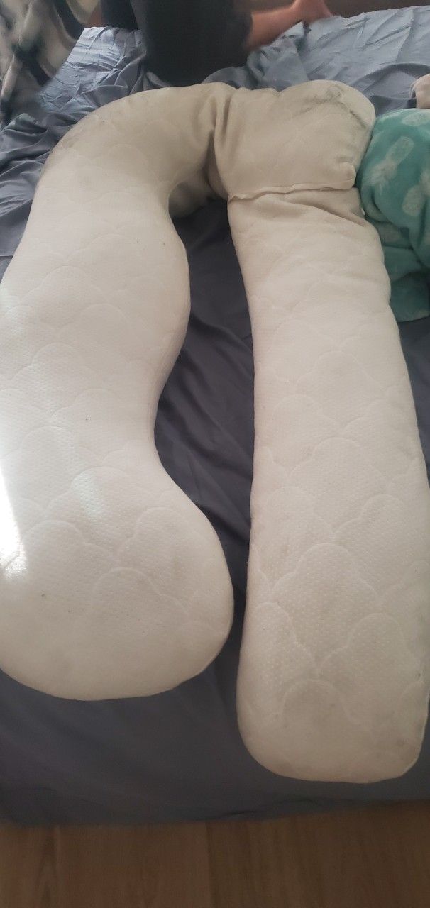 Pregnancy Pillow