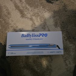 Baby Liss Titanium Like New