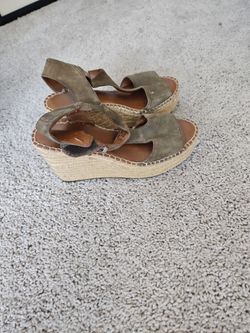 Wedge sandle