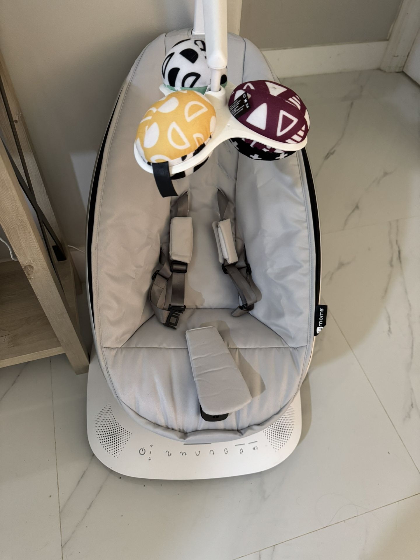 4moms Mamaroo Baby Swing
