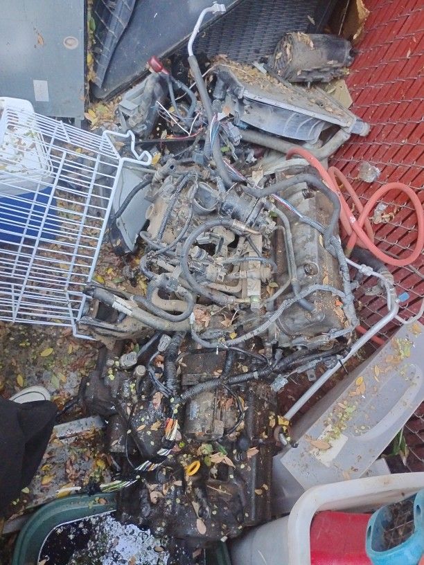 2000 Honda Civic Engine Transmission Alternator And Starter 