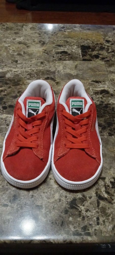 Toddlers Puma Size 7 Used In Great Condition