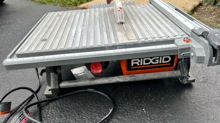 Title: RIDGID R4021 7-in. Wet Tile Saw - USED ONLY ONCE for House Renovation