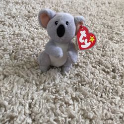 Aussie #8 Teenie Beanie Baby McDonalds Toy