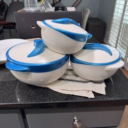 Warming pots Like new 