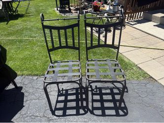 2 Outdoor Chairs