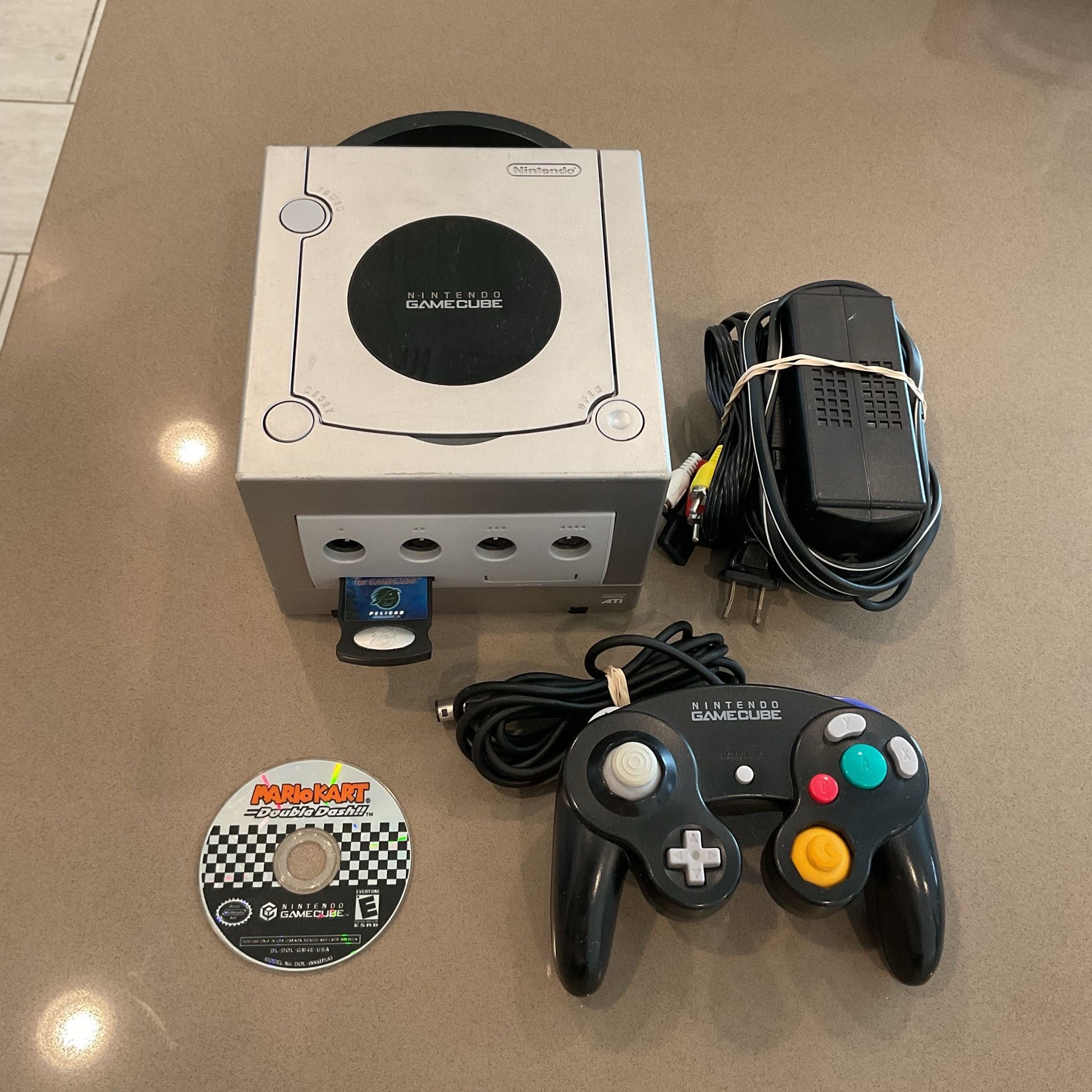 Nintendo GameCube with Mario kart