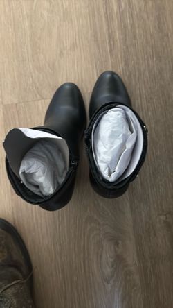 APT9 Shoes