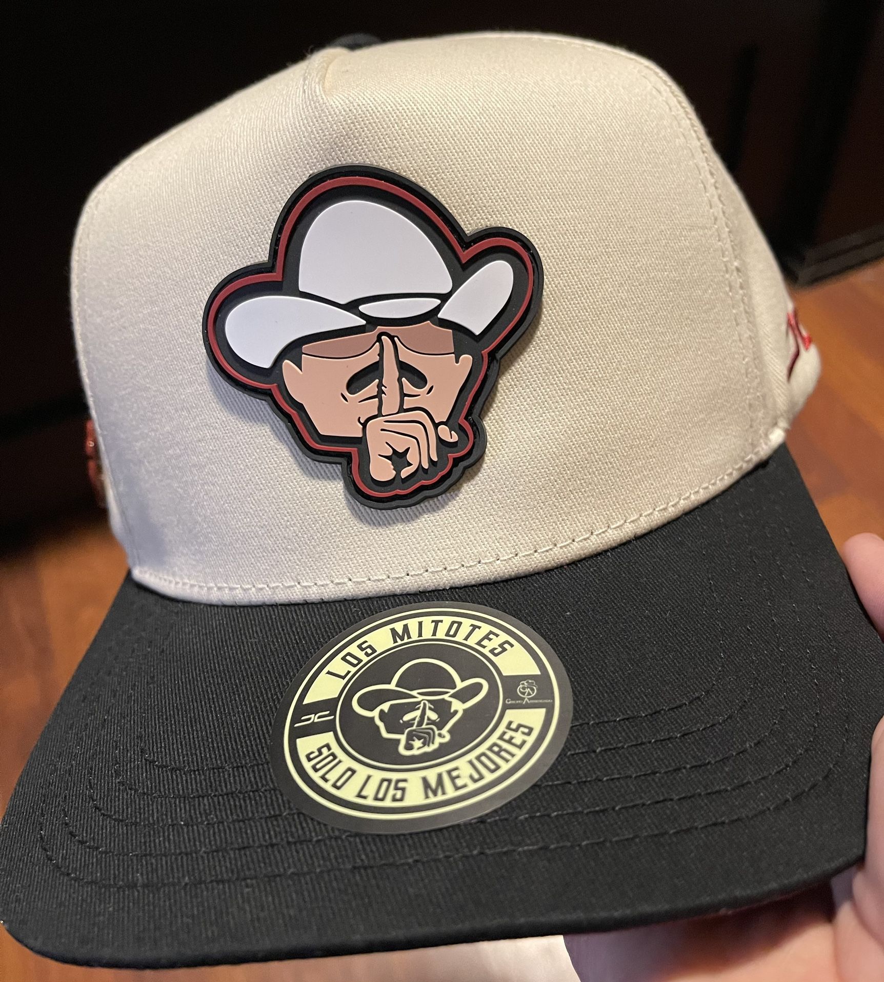 JC Hats x Grupo Arriesgado (Los Mitotes) Súper Rare