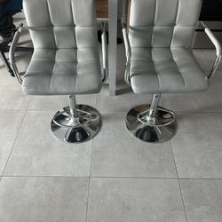 Gray Bar Stools 