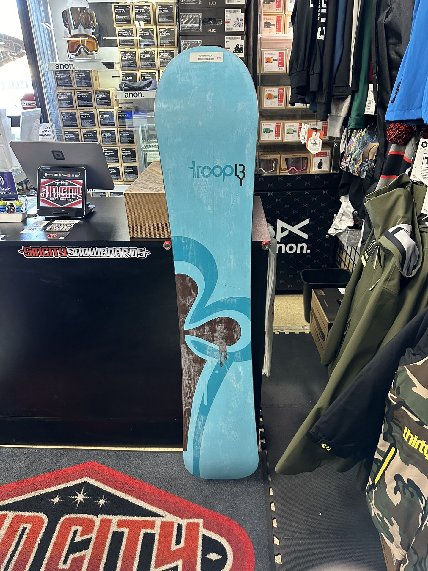 burton custom flying v snowboard 2023 Burton Custom Flying V Snowboard Review