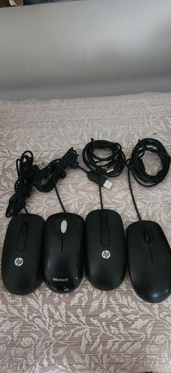 4 computer mice mouse.