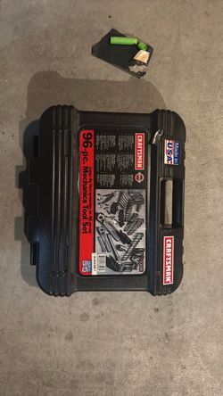 96 pc mechanics tool set