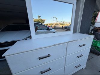 6 Drawer Dresser White