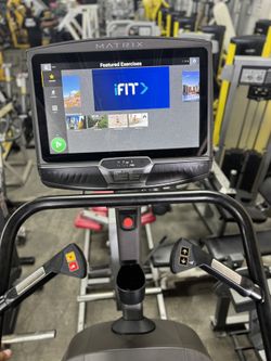 MATRIX C50 CLIMBMILL 22" TOUCHSCREEN XUR DISPLAY