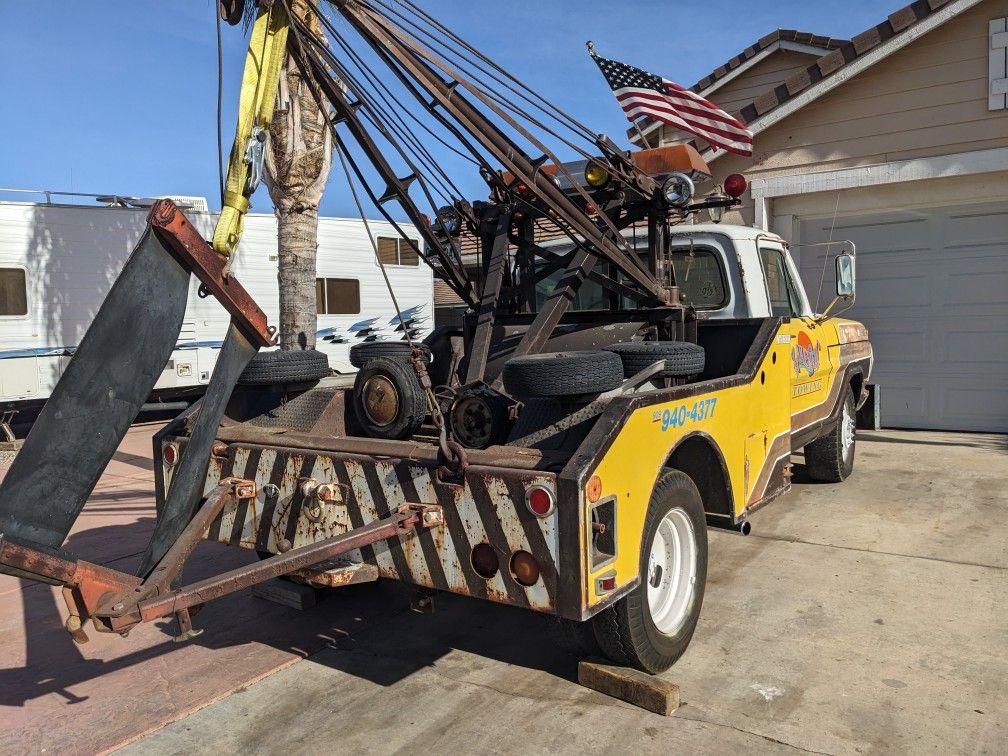 1970 Ford F350 Unique Tow Truck